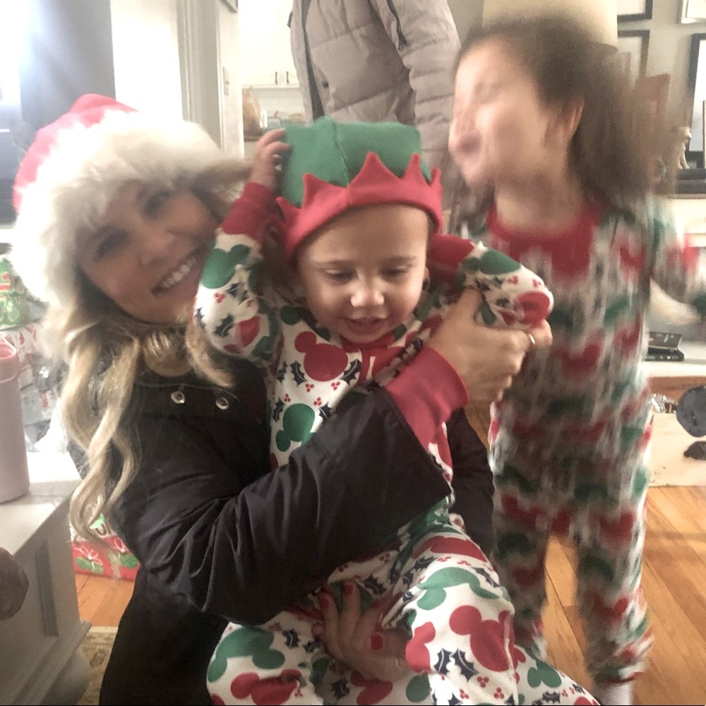Mom of three 💜💜💙